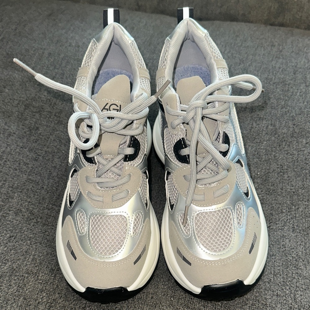 Women's Silver, gray and black platform Sneakers